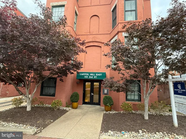 $269,900 | 333 2nd Street Northeast, Unit 305, Washington, DC 20002