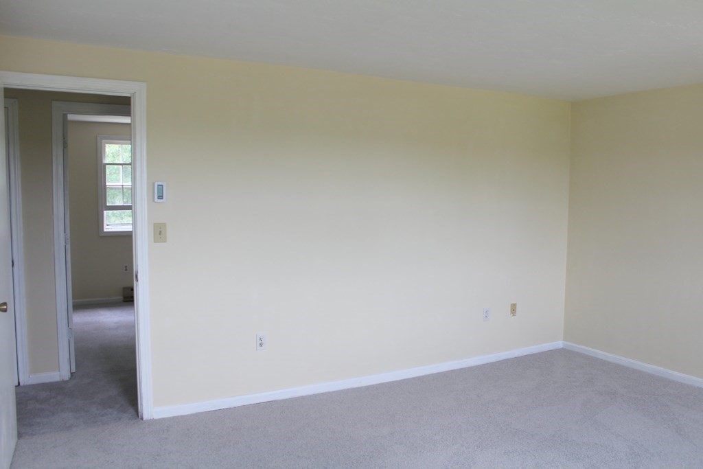 14 Plantation Road, Unit 14 Oxford, MA 01540 - Photo 18 of 28 Gallery Image 18