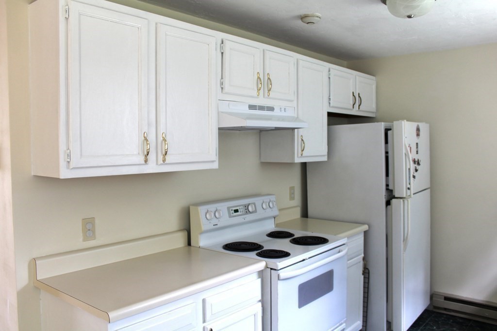 14 Plantation Road, Unit 14 Oxford, MA 01540 - Photo 7 of 28 Gallery Image 7