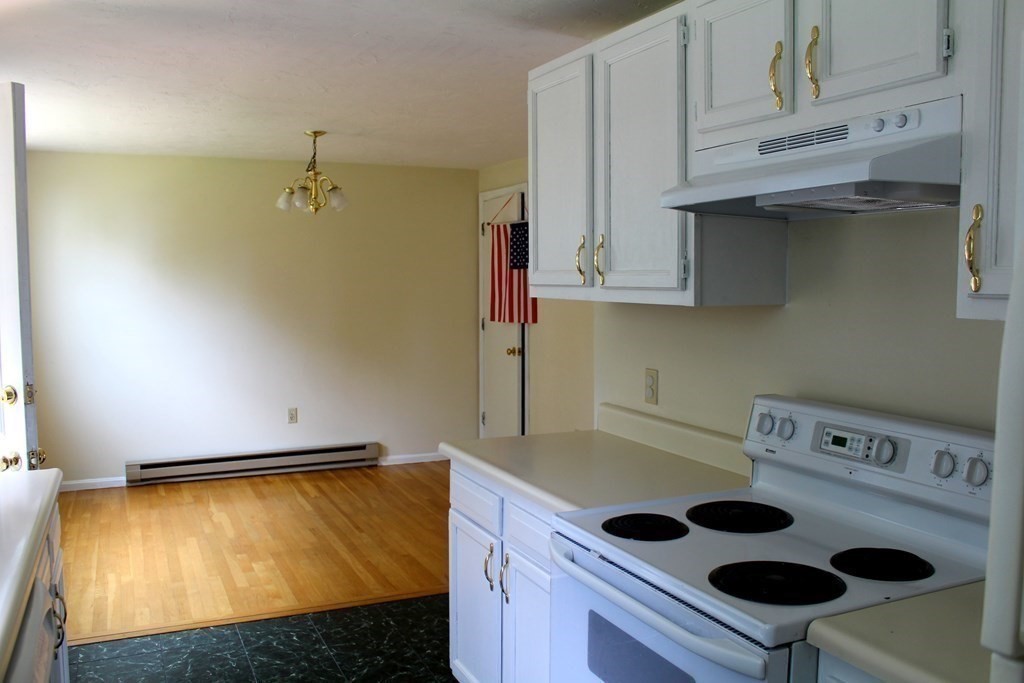 14 Plantation Road, Unit 14 Oxford, MA 01540 - Photo 8 of 28 Gallery Image 8