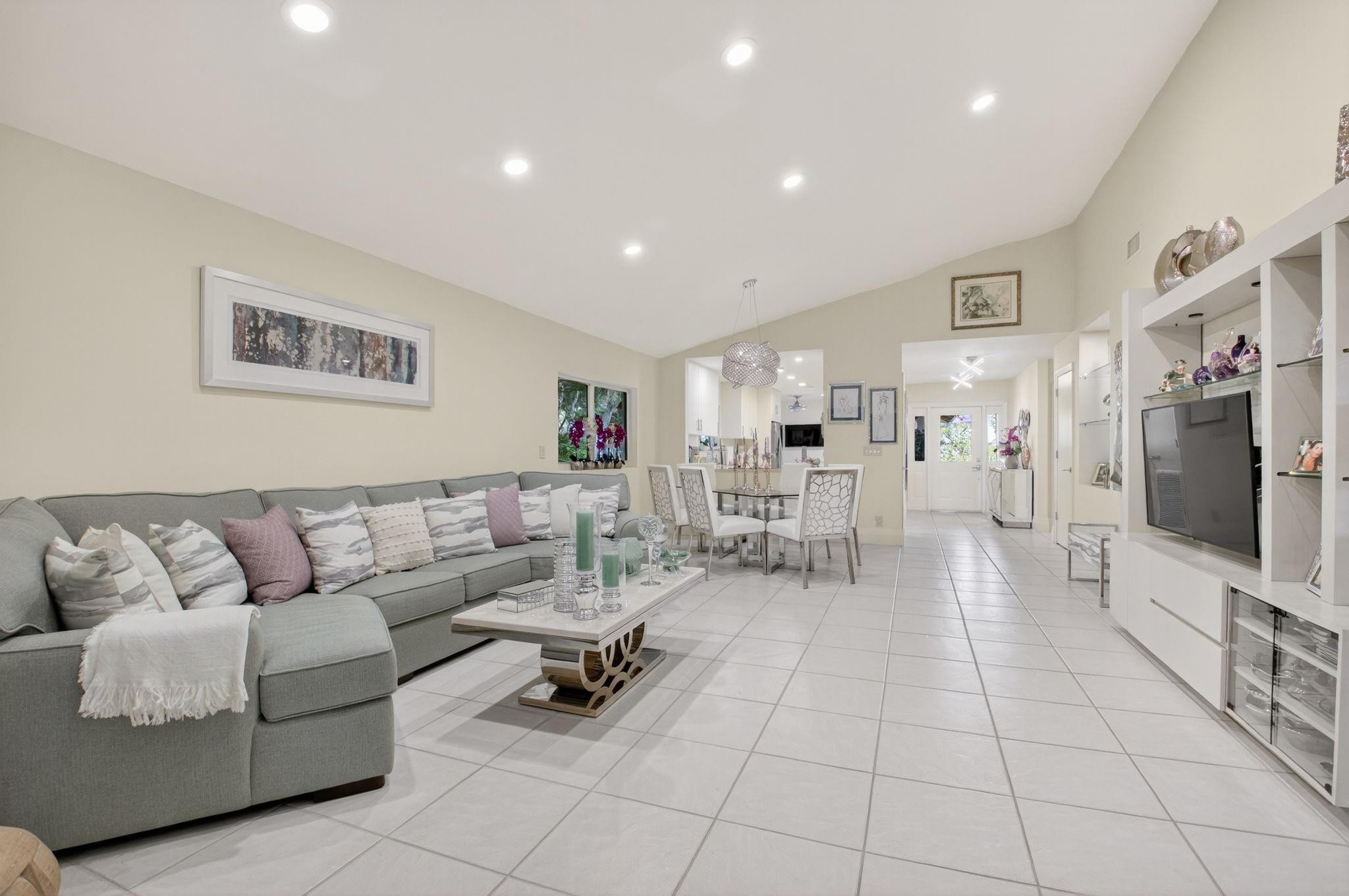 19452 Waters Reach Lane, Unit 305 Boca Raton, FL 33434 - Photo 15 of 77 Photo 15