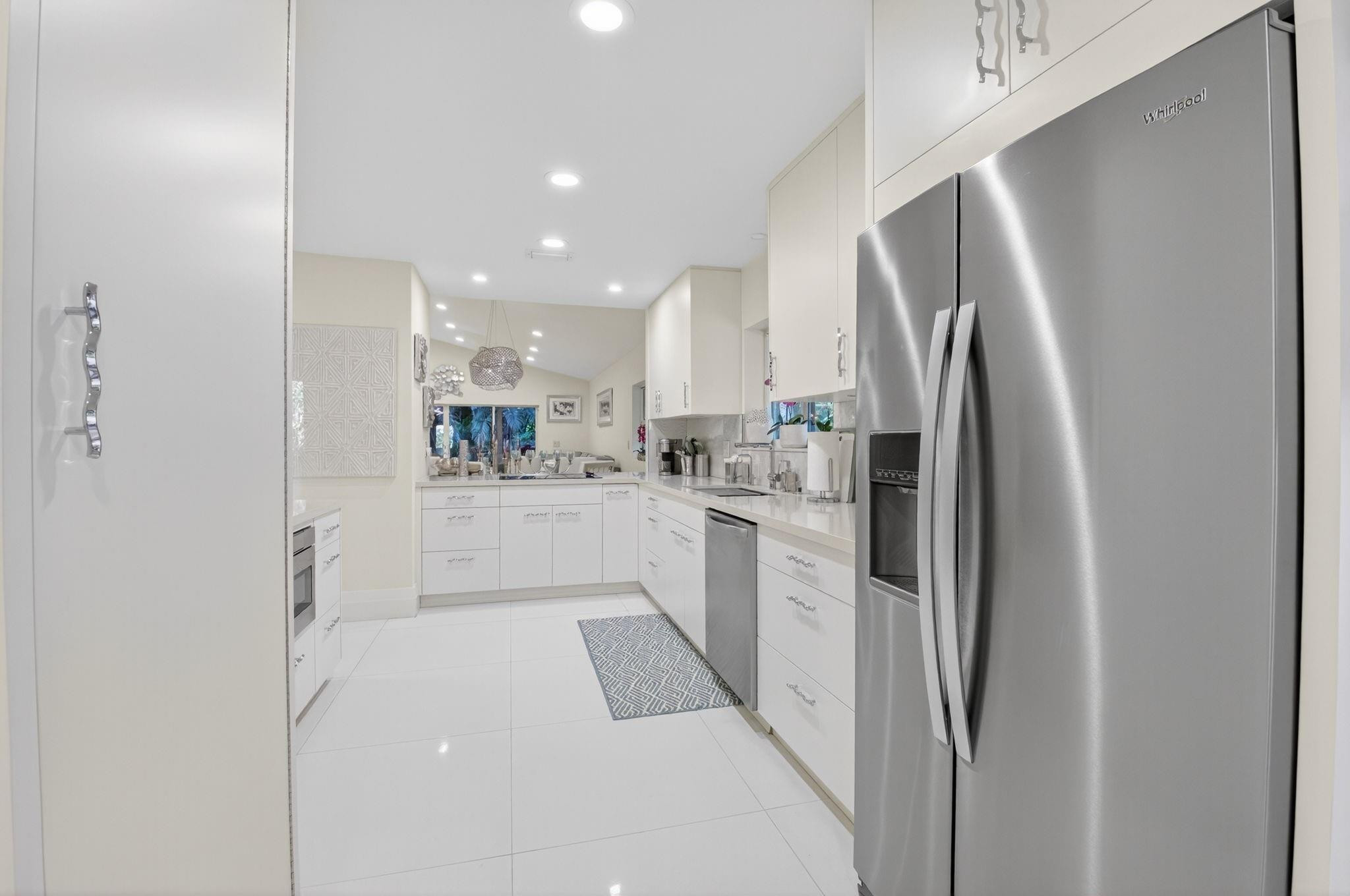 19452 Waters Reach Lane, Unit 305 Boca Raton, FL 33434 - Photo 6 of 77 Photo 6