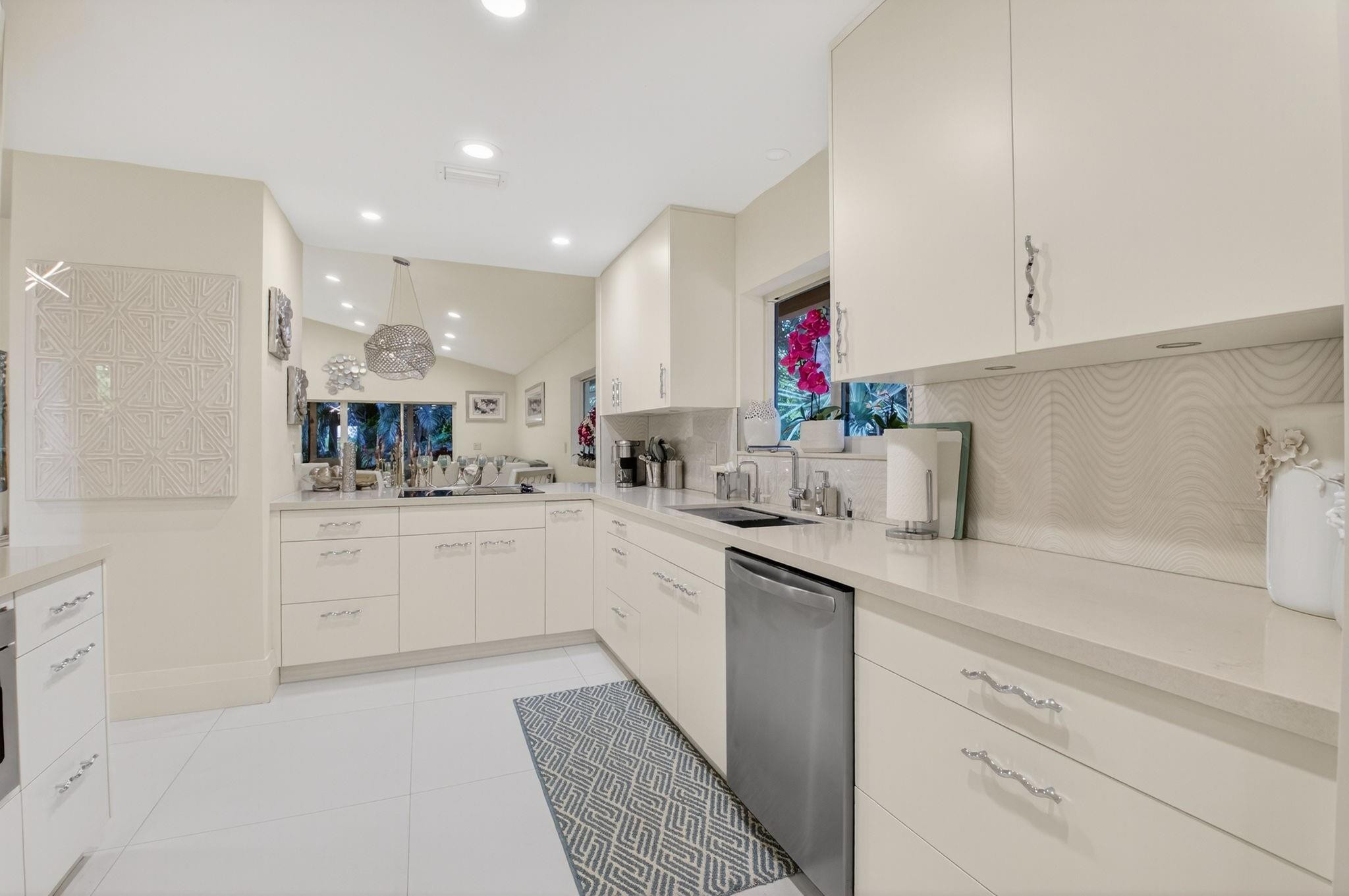 19452 Waters Reach Lane, Unit 305 Boca Raton, FL 33434 - Photo 7 of 77 Photo 7