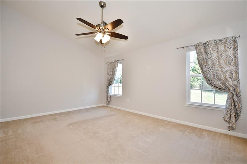335 Maple Ridge Drive Canonsburg, PA 15317 - Photo 13 of 25 The spacious owner's suite features a vaulted ceiling.