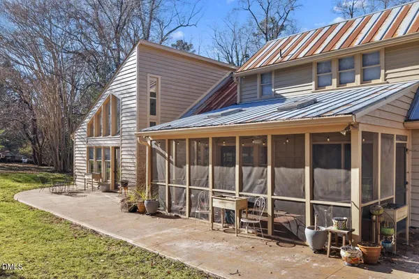 $4,200 | 303 Henderson Street, Unit A, Chapel Hill, NC 27514