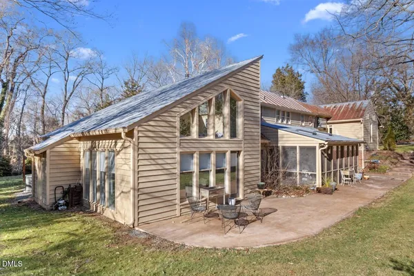 $4,200 | 303 Henderson Street, Unit A, Chapel Hill, NC 27514