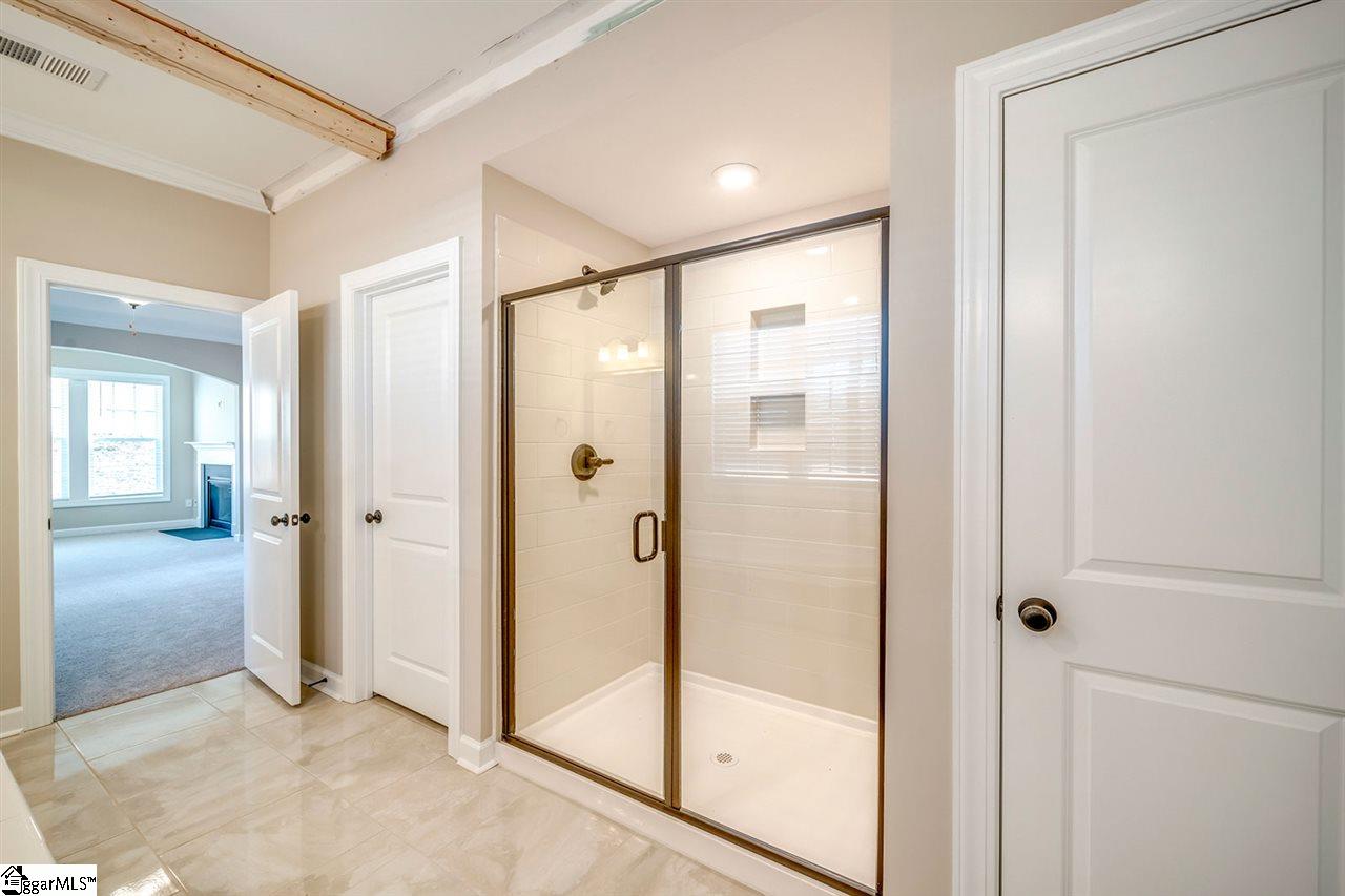 215 Crestgate Way Easley, SC 29642 - Photo 14 of 16 Gallery Image 14