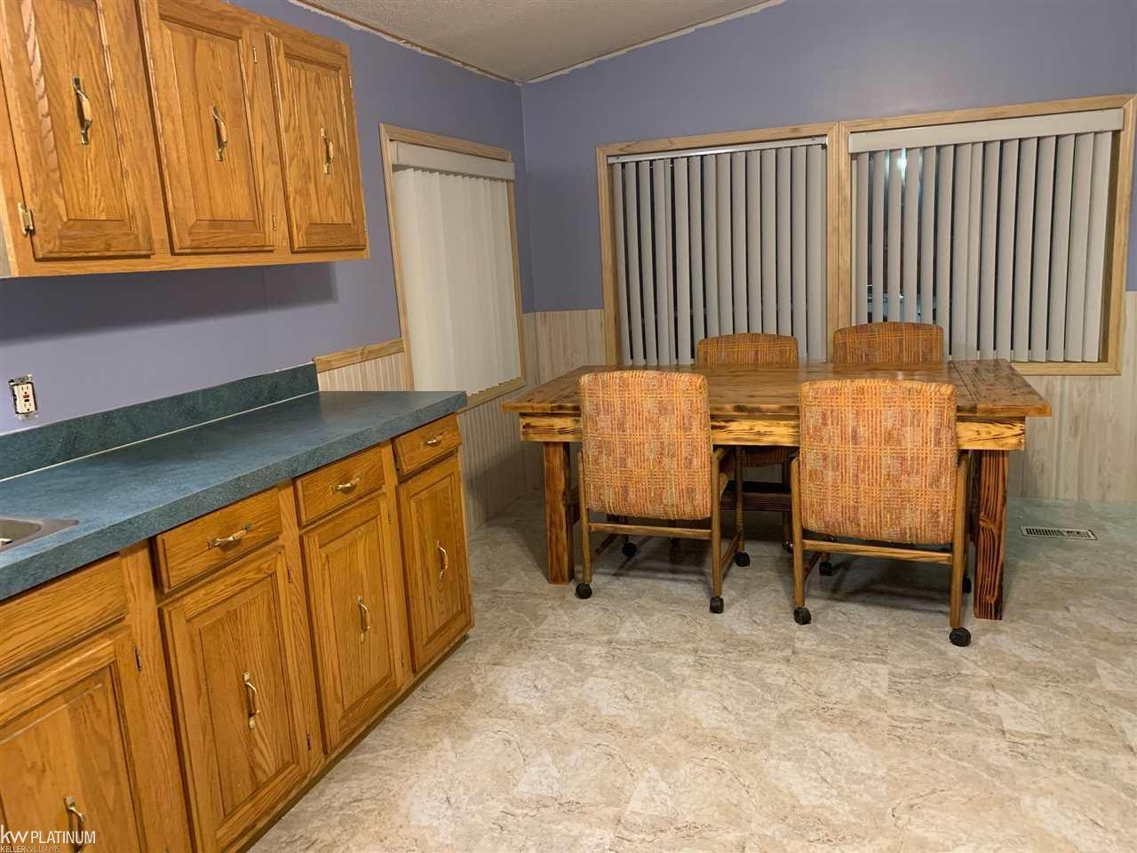 7570 Imlay City Road Avoca, MI 48006 - Photo 8 of 17