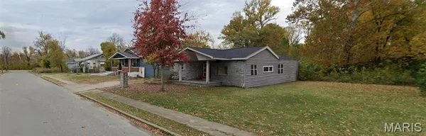 $29,900 | 726 North 61st Street, East St. Louis, IL 62203