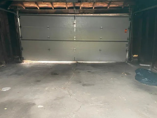 $97,000 | 10516 South King Drive, Chicago, IL 60628