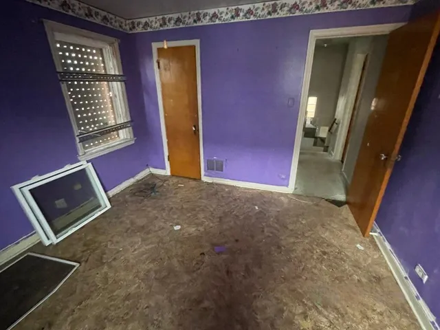 $97,000 | 10516 South King Drive, Chicago, IL 60628