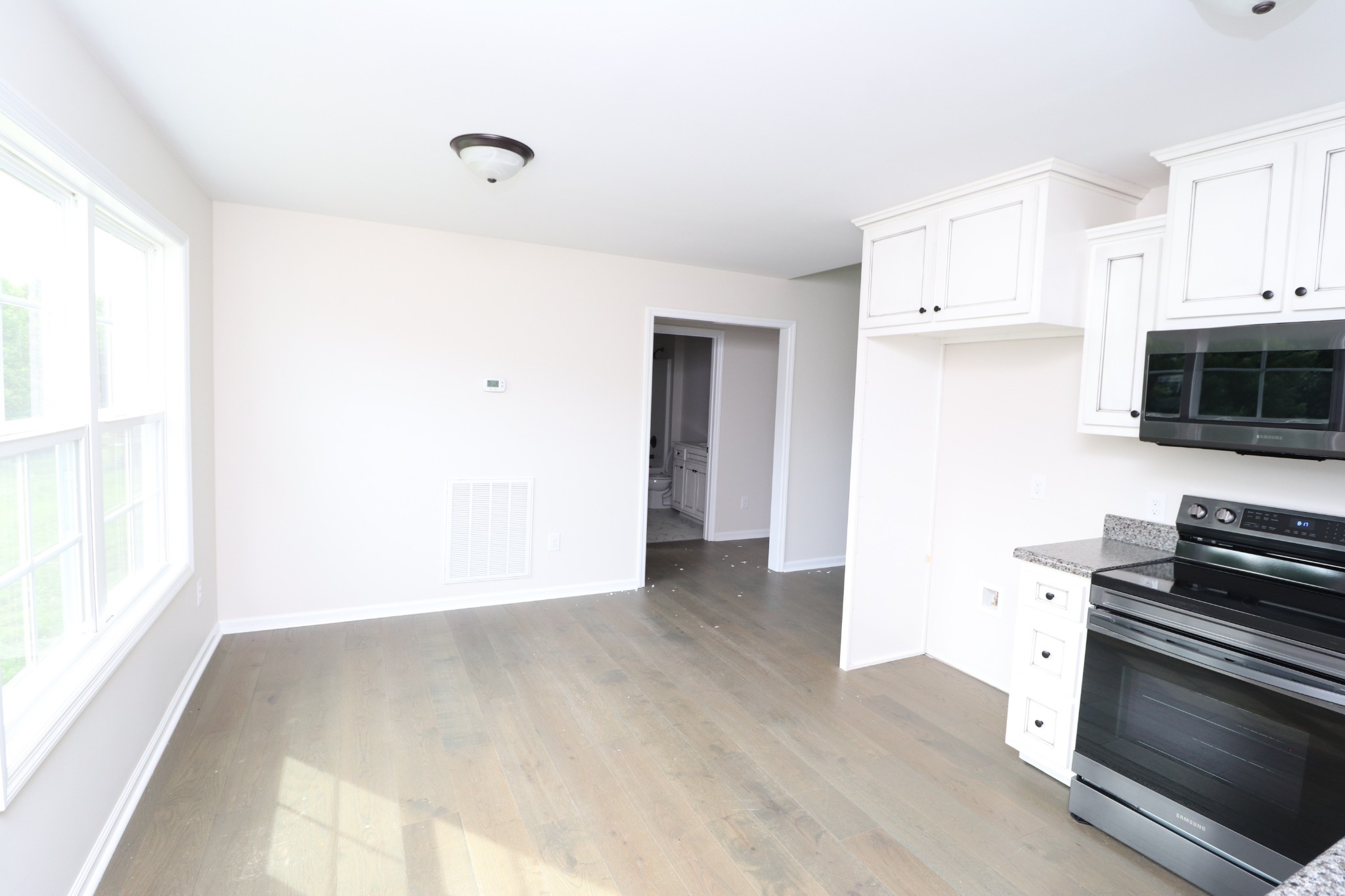 10172 Galen Road Lafayette, TN 37083 - Photo 8 of 22 Gallery Image 8