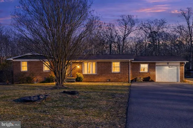 $425,000 | 22628 Joan Drive, California, MD 20619