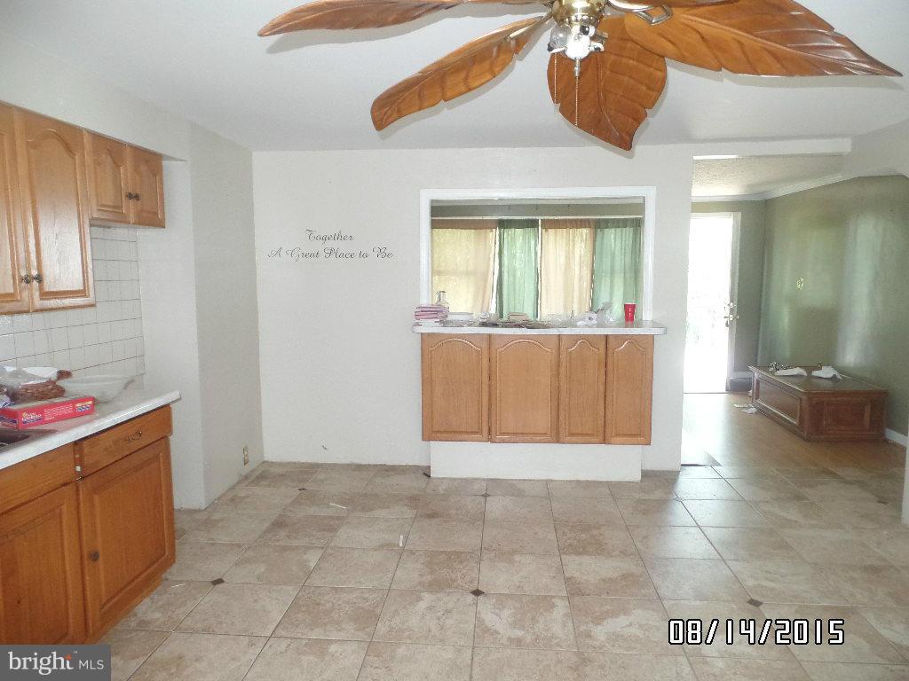 8023 Lansdale Road Baltimore, MD 21224 - Photo 5 of 20 Interior (General)
