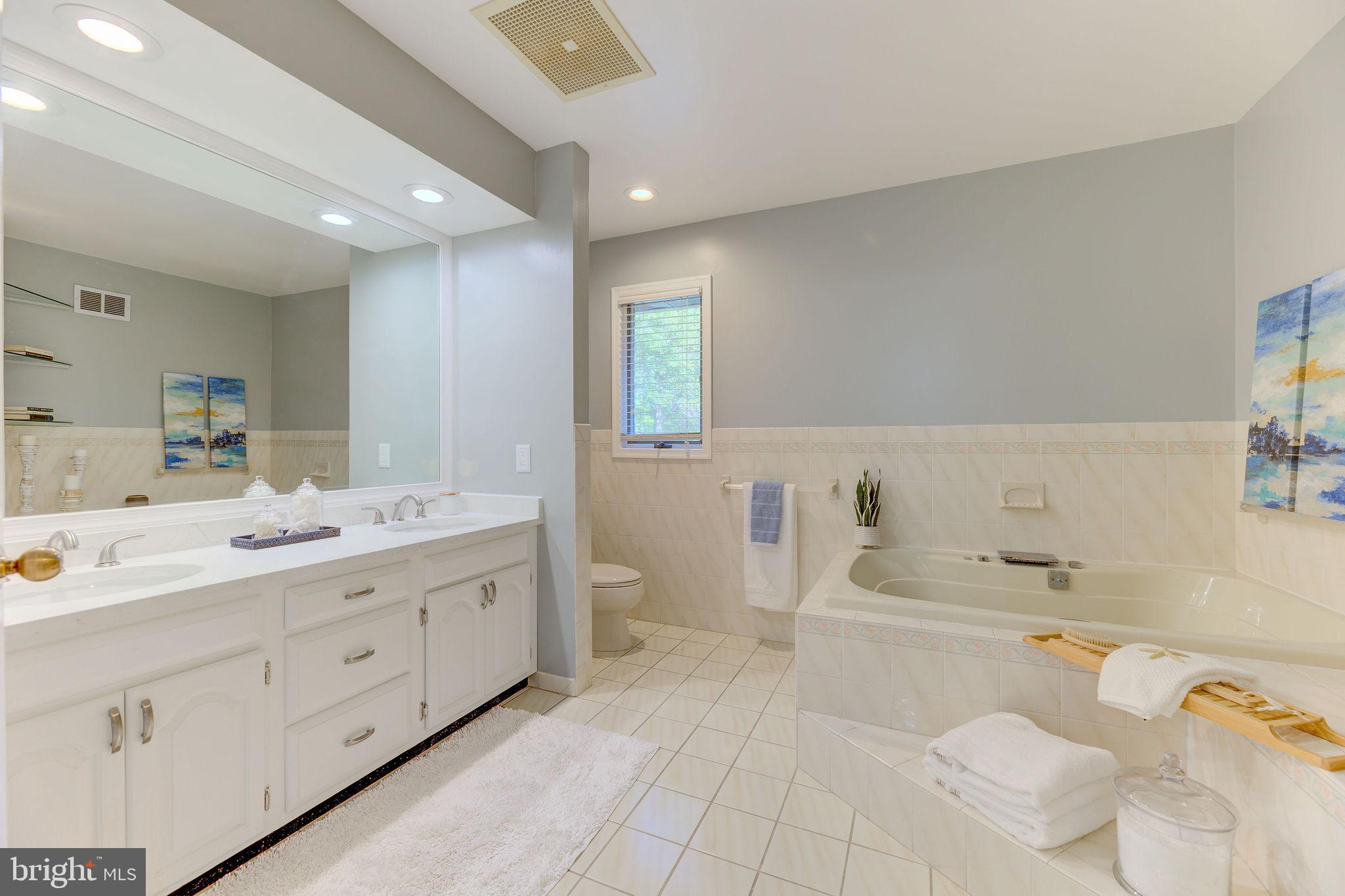 3155 Hickory Ridge Road Dunkirk, MD 20754 - Photo 33 of 80 Primary Ensuite #1
Main Level