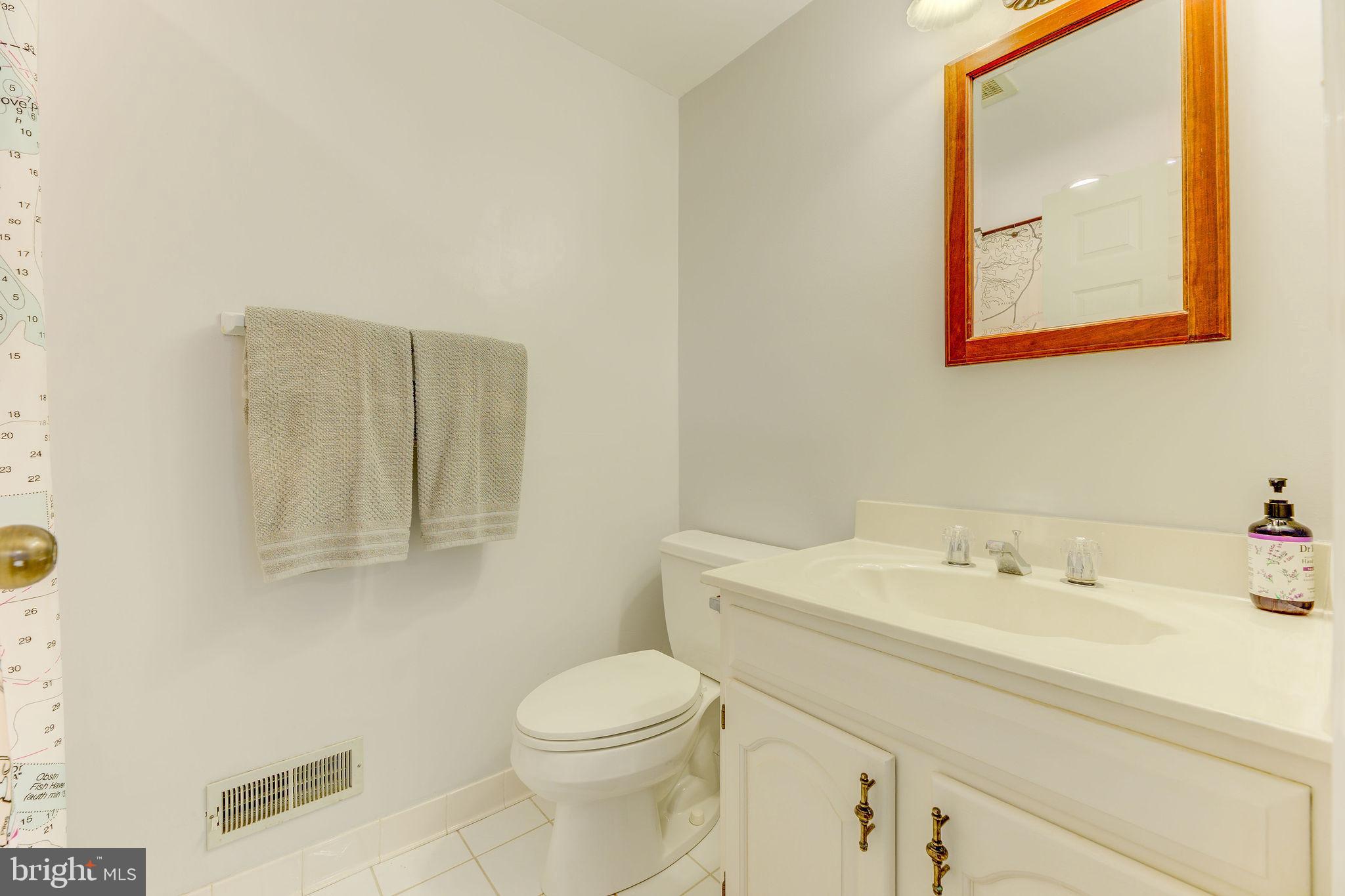 3155 Hickory Ridge Road Dunkirk, MD 20754 - Photo 43 of 80 Primary Ensuite #2
Upper Level