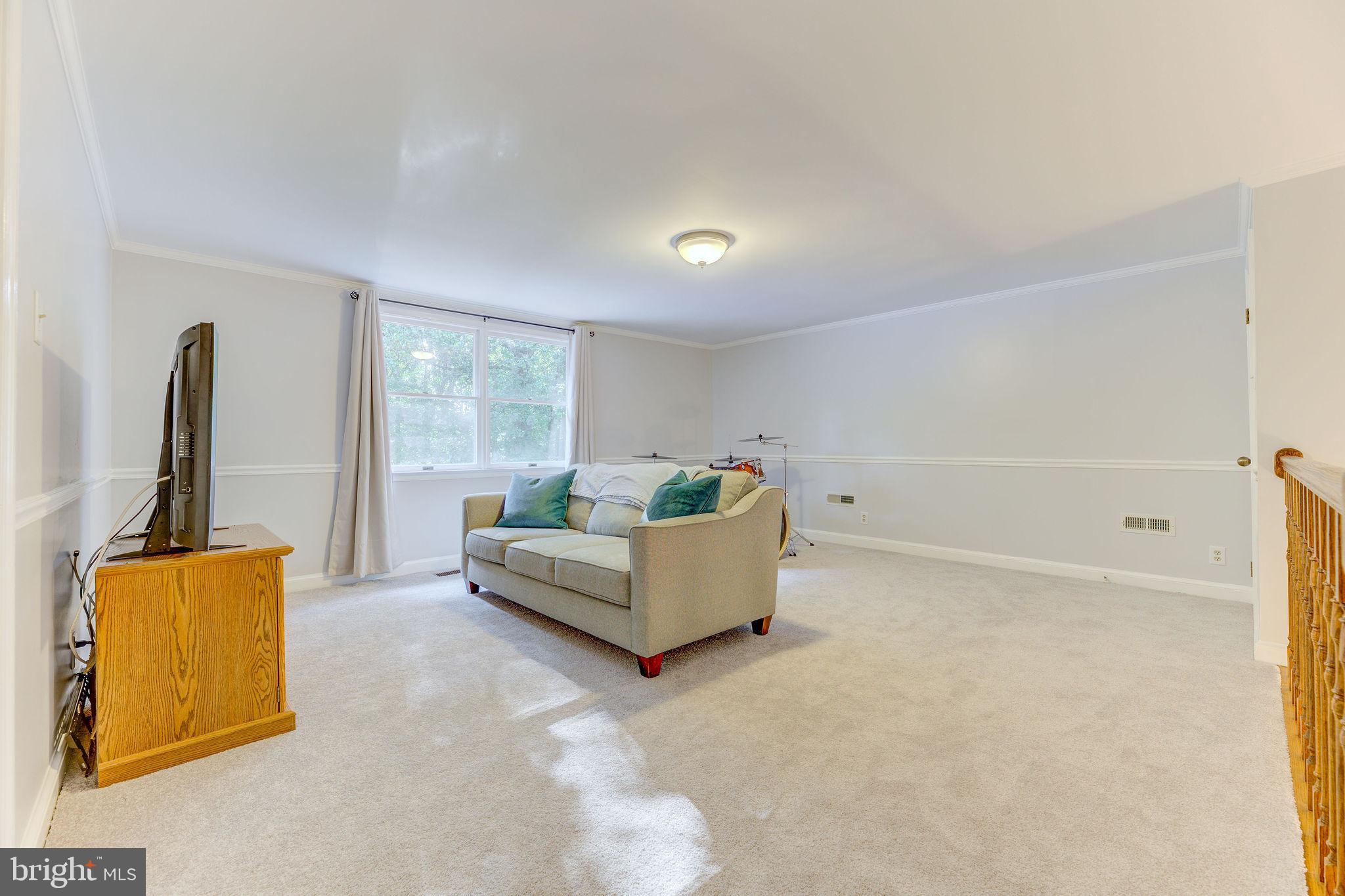 3155 Hickory Ridge Road Dunkirk, MD 20754 - Photo 45 of 80 Living Space
Upper Level