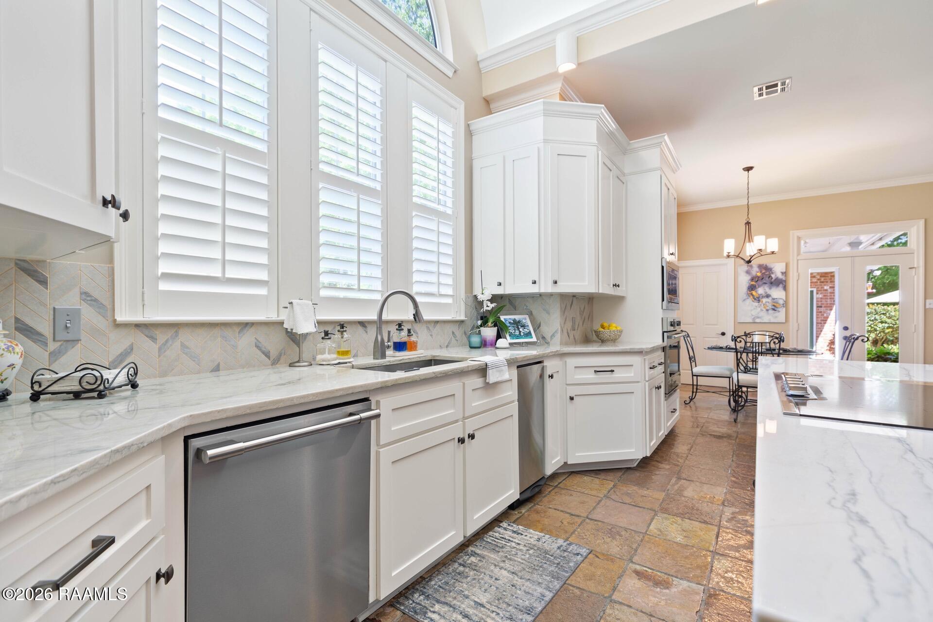 404 Doyle Drive Lafayette, LA 70508 - Photo 19 of 51 404 Doyle Drive Lafayette-19