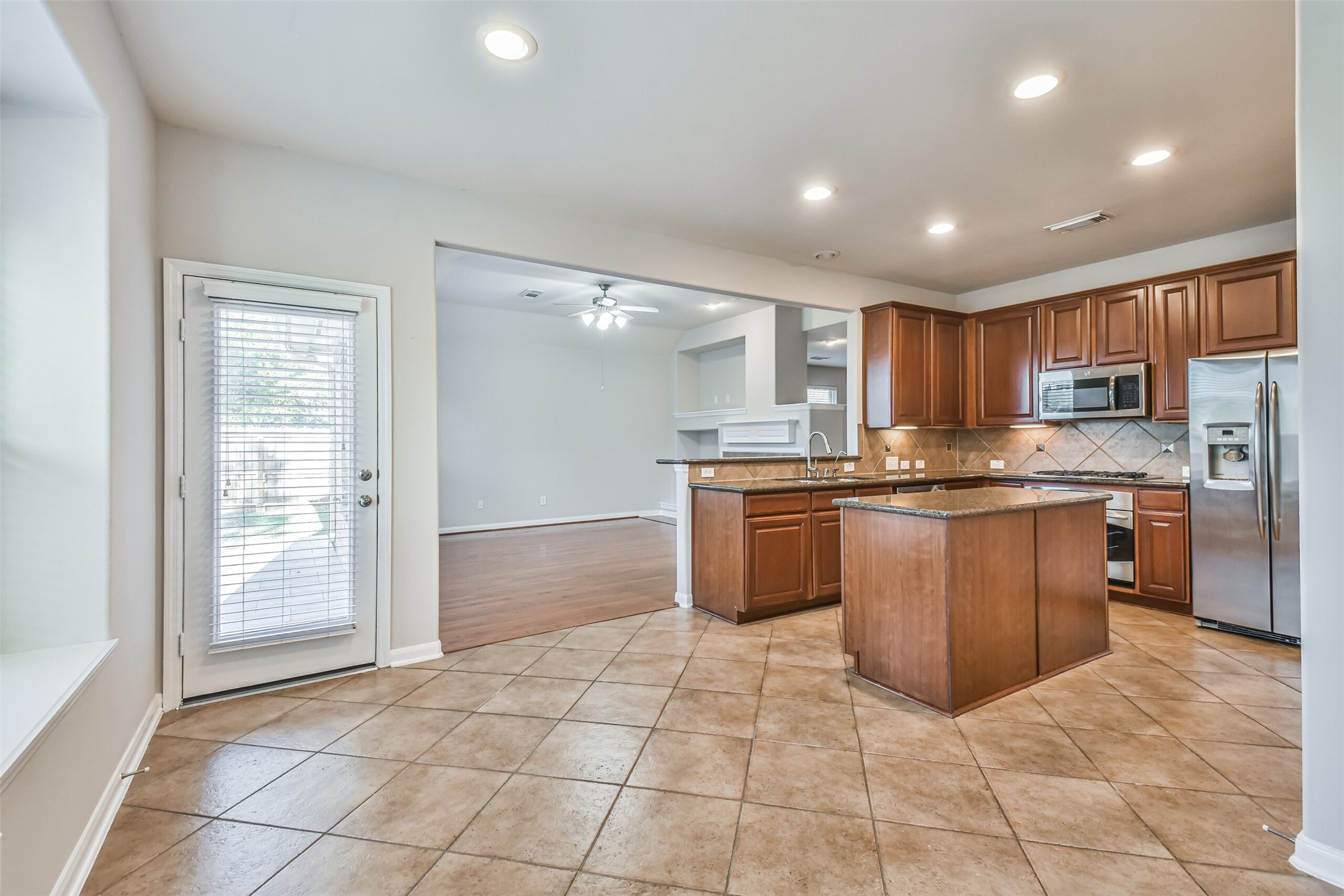 9506 Gramond Hall Court Spring, TX 77379 - Photo 20 of 42