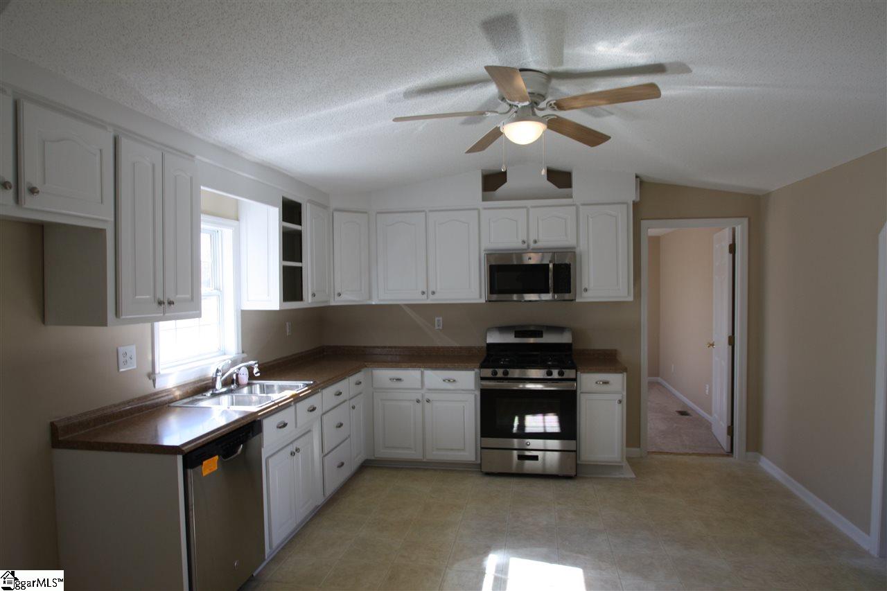1030 Peach Shed Road Chesnee, SC 29323 - Photo 7 of 22 Gallery Image 7