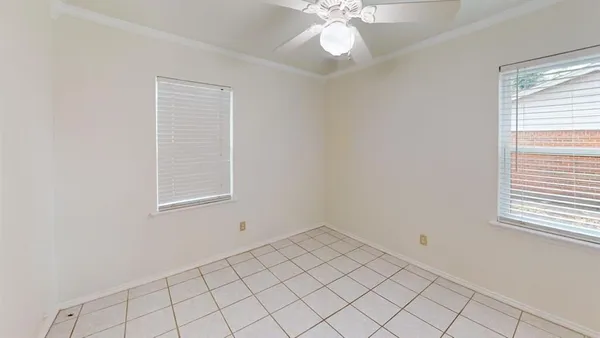 $1,799 | 1306 Hillcrest Drive, Garland, TX 75040