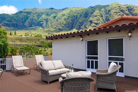 $3,330,000 | 84-940 Moaelehua Street, Waianae, HI 96792