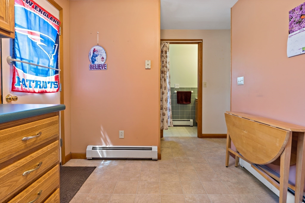 33 Fawn Road Somerset, MA 02726 - Photo 17 of 21 Gallery Image 17