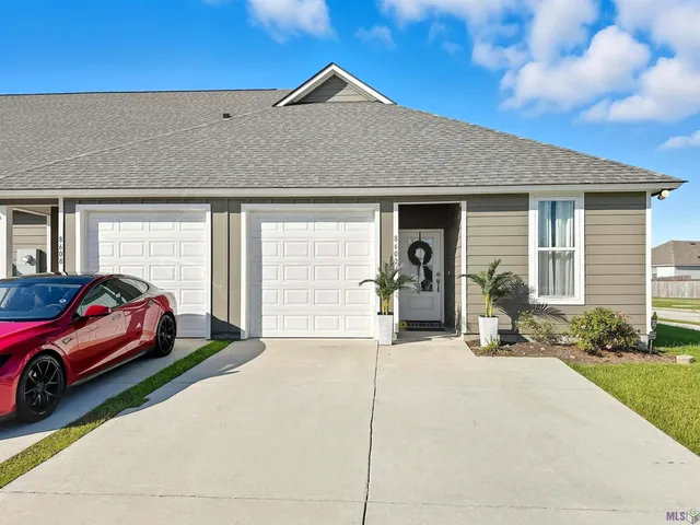 $239,900 | 8602 Edgewater Drive, Baton Rouge, LA 70820