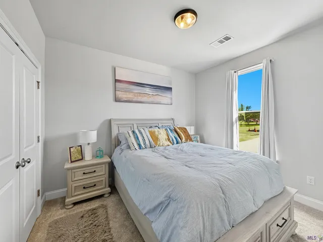 $239,900 | 8602 Edgewater Drive, Baton Rouge, LA 70820