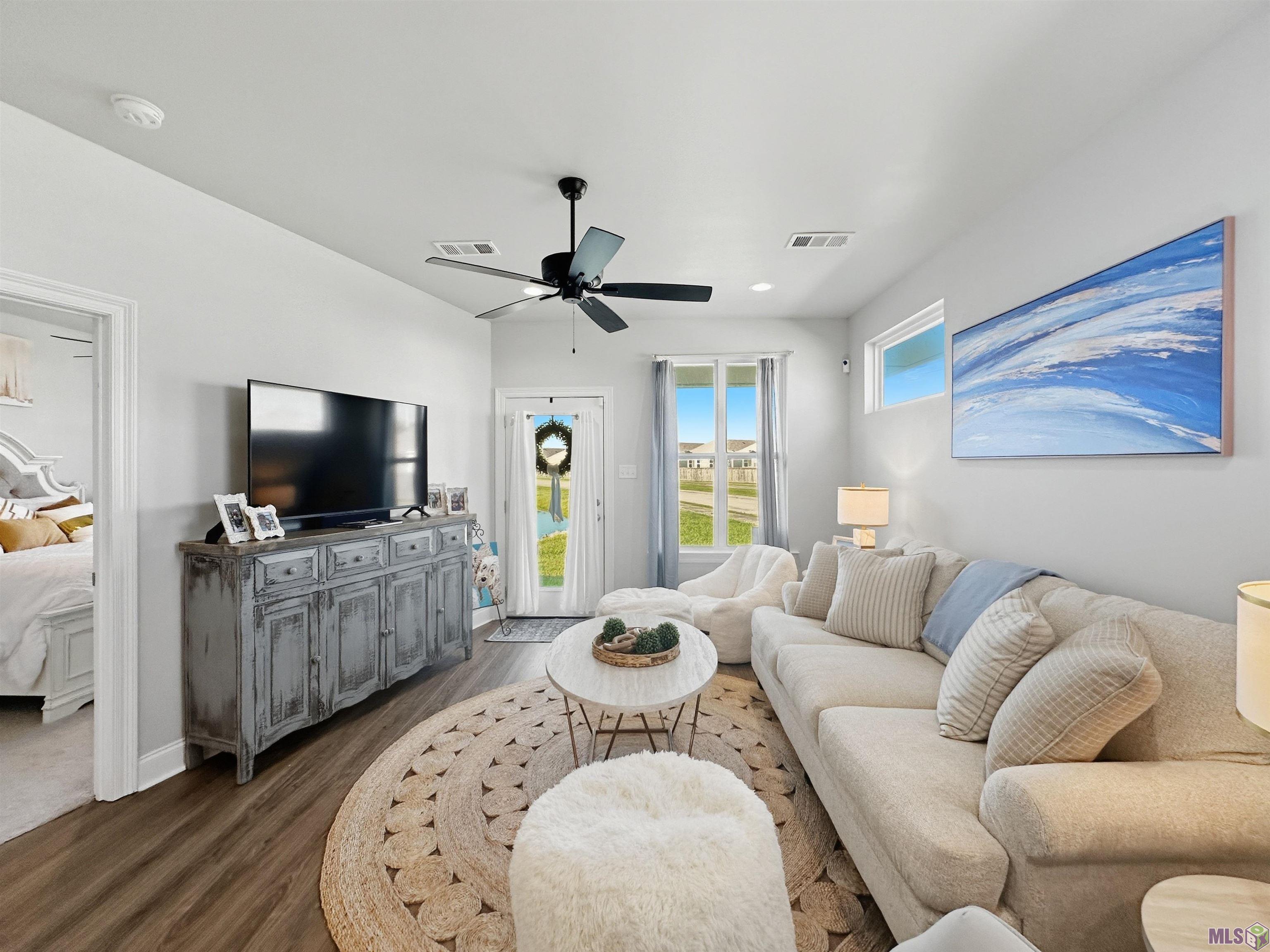 8602 Edgewater Drive Baton Rouge, LA 70820 - Photo 4 of 20