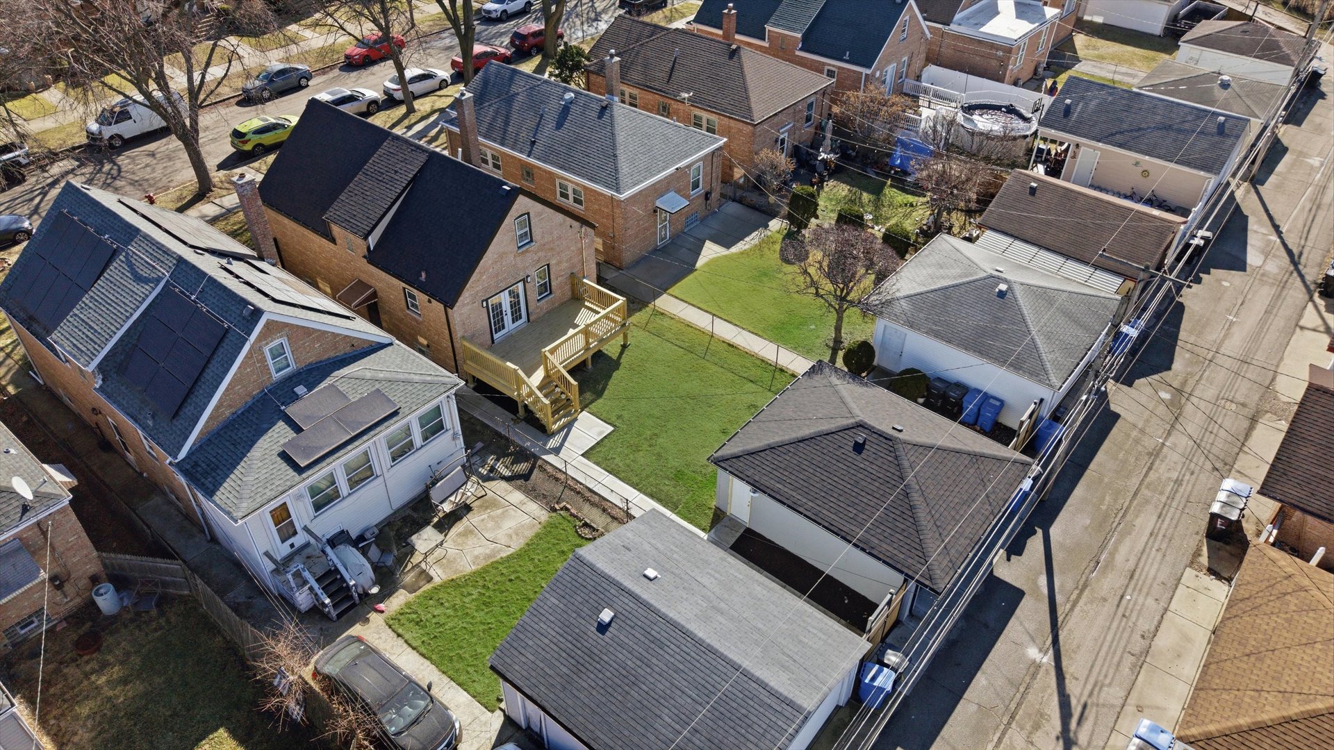 7230 South Avers Avenue Chicago, IL 60629 - Photo 37 of 44 an aerial view of a house with a garden