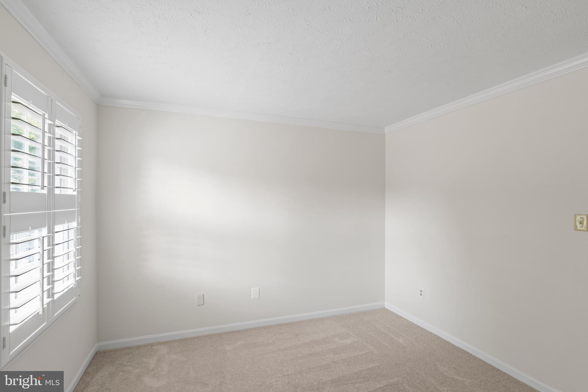 2206 Milburn Lane Reston, VA 20191 - Photo 49 of 97 Gallery Image 49
