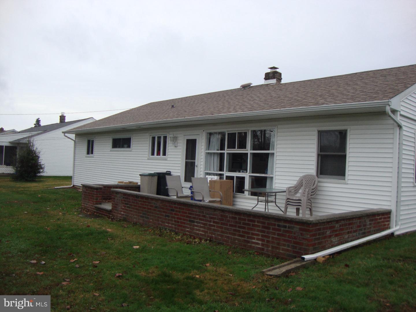 2101 Springhouse Road Broomall, PA 19008 - Photo 3 of 22