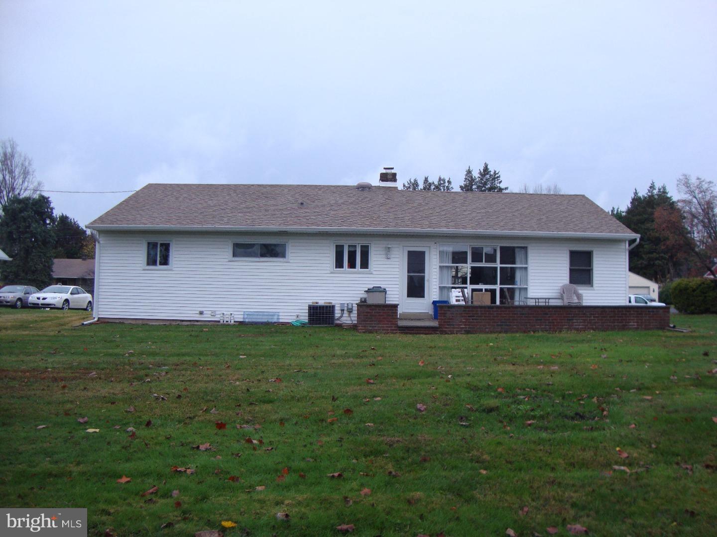 2101 Springhouse Road Broomall, PA 19008 - Photo 6 of 22