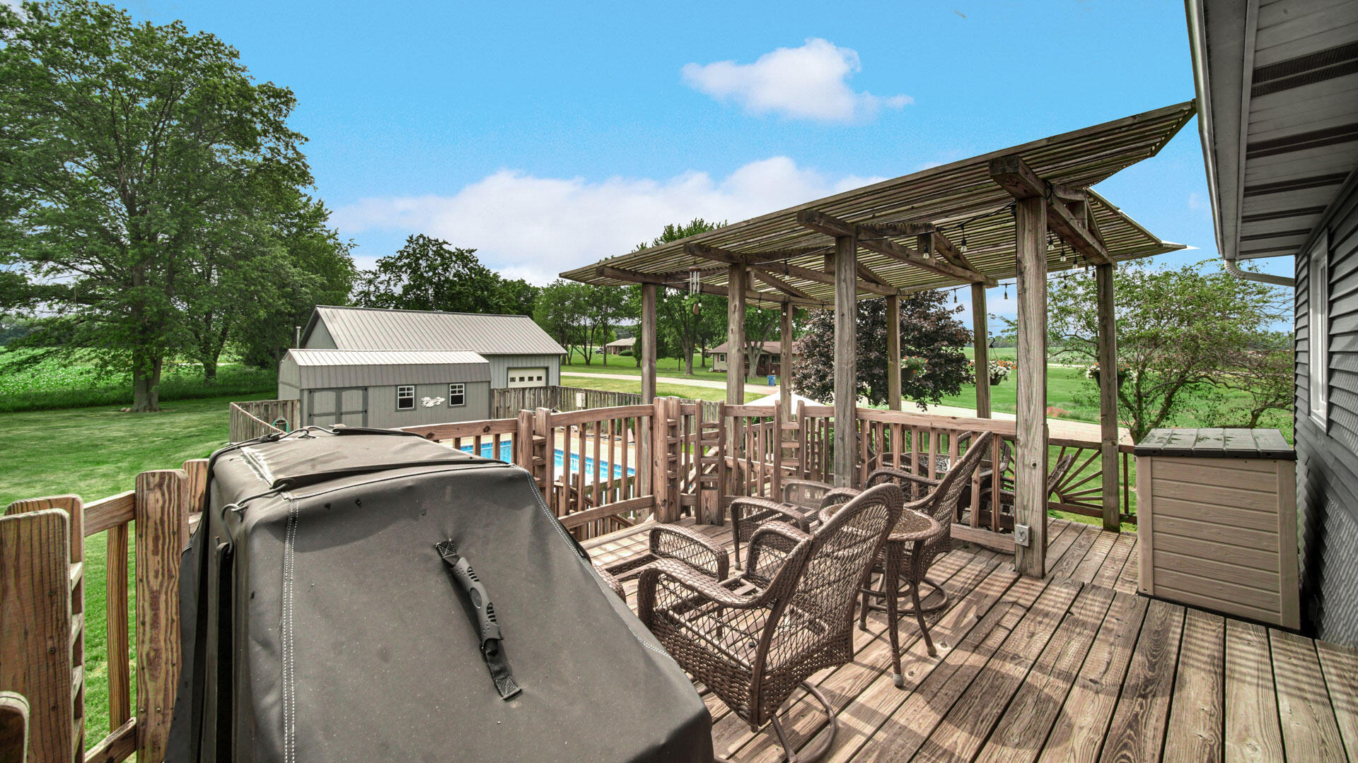 1044 South Ruth Avenue La Porte, IN 46350 - Photo 11 of 36 1920x1080