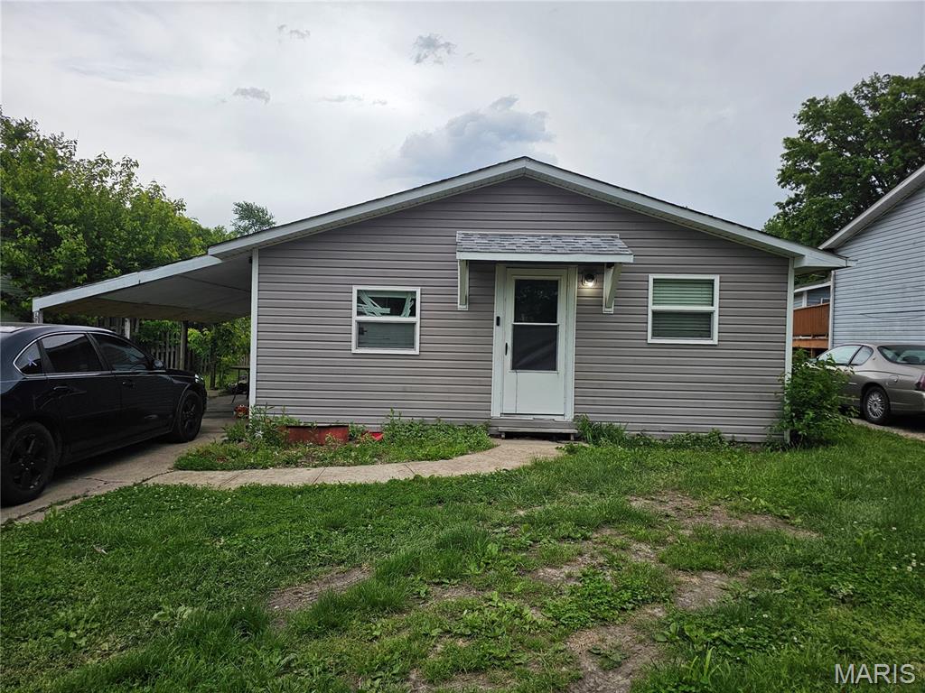 436 Southard Place South Roxana, IL 62087 - Photo 1 of 2