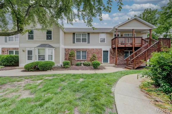 $187,500 | 1725 Florine Boulevard, Unit F, St. Charles, MO 63303