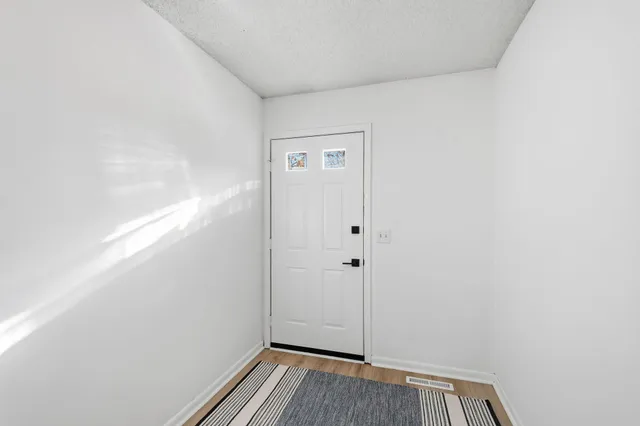 $379,900 | 5118 Angeline Avenue North, Crystal, MN 55429