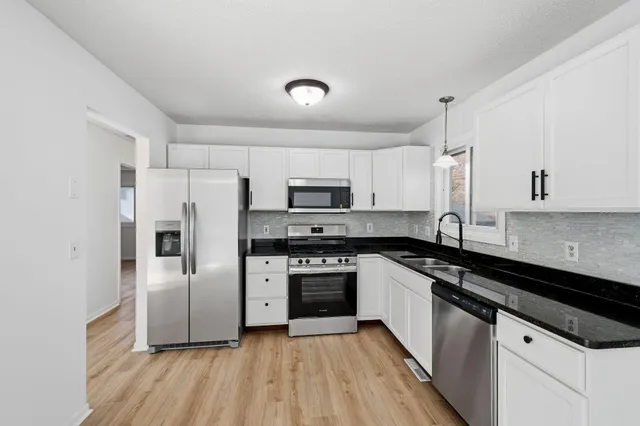 $379,900 | 5118 Angeline Avenue North, Crystal, MN 55429