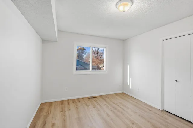 $379,900 | 5118 Angeline Avenue North, Crystal, MN 55429