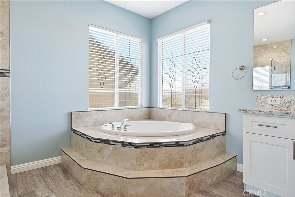 950 Manor Way Corona, CA 92882 - Photo 45 of 80