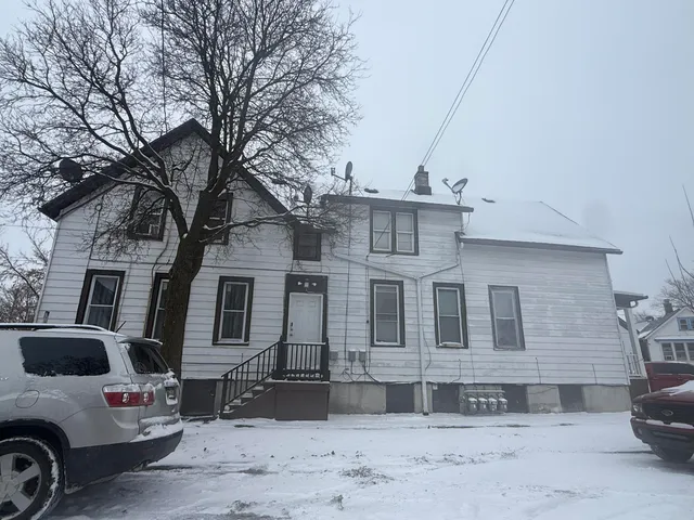 $329,900 | 1650 South Pearl Street, Unit 1656, Milwaukee, WI 53204