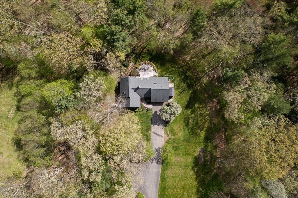 24 Parmenter Road Framingham, MA 01701 - Photo 11 of 42