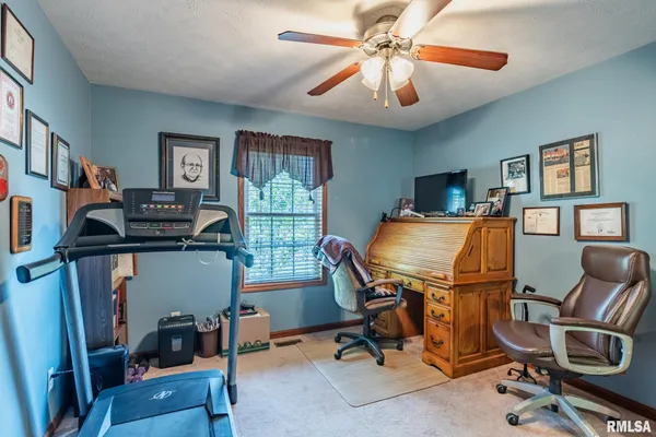 $329,000 | 105 North Dent Street, Carterville, IL 62918