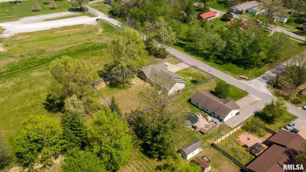 $329,000 | 105 North Dent Street, Carterville, IL 62918