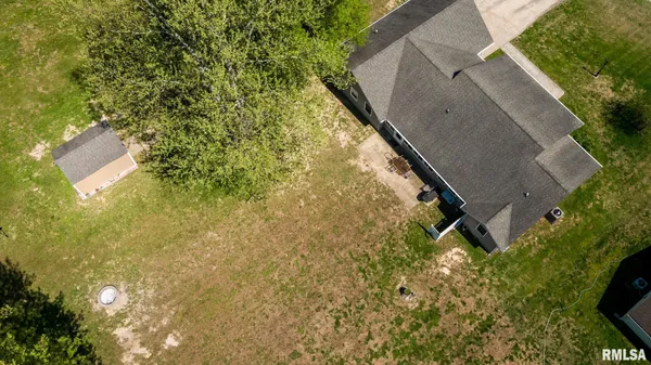 $329,000 | 105 North Dent Street, Carterville, IL 62918