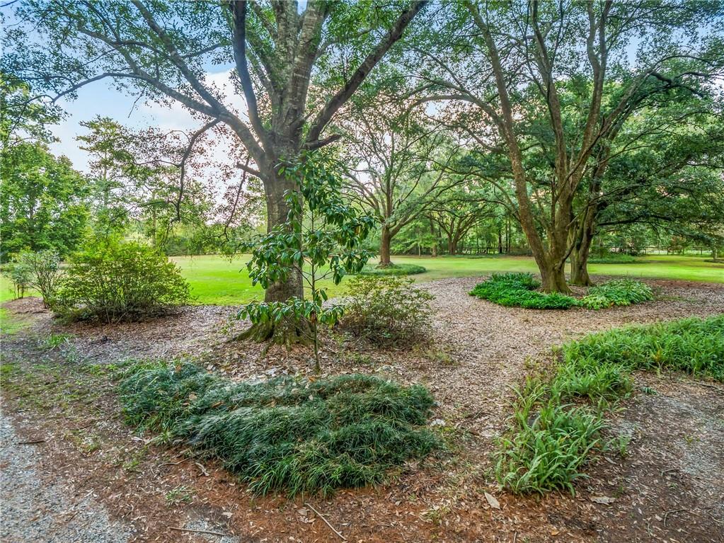 18414 Million Dollar Road Covington, LA 70435 - Photo 5 of 36 Gallery Image 5