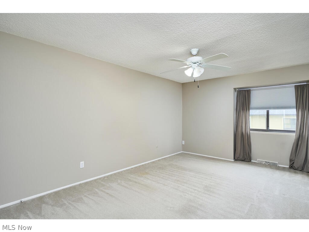 971 Hampton Ridge Drive Akron, OH 44313 - Photo 12 of 18 Gallery Image 12