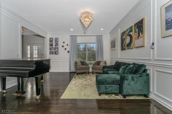 $825,000 | 722 County Rte 579, Flemington, NJ 08822