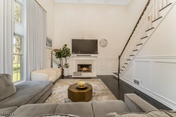 $825,000 | 722 County Rte 579, Flemington, NJ 08822